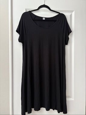 Old Navy Black Scoop Neck Short Sleeve Swing Dress size XL